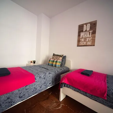 Doble En Eixample Hostel